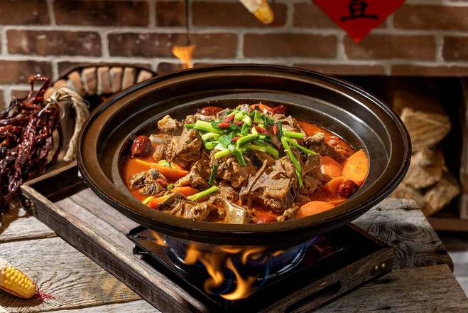 铁锅炖滋补羊蝎子(配烀饼或者手工奶香花卷 / Iron Pot Stewed Mutton Ribs